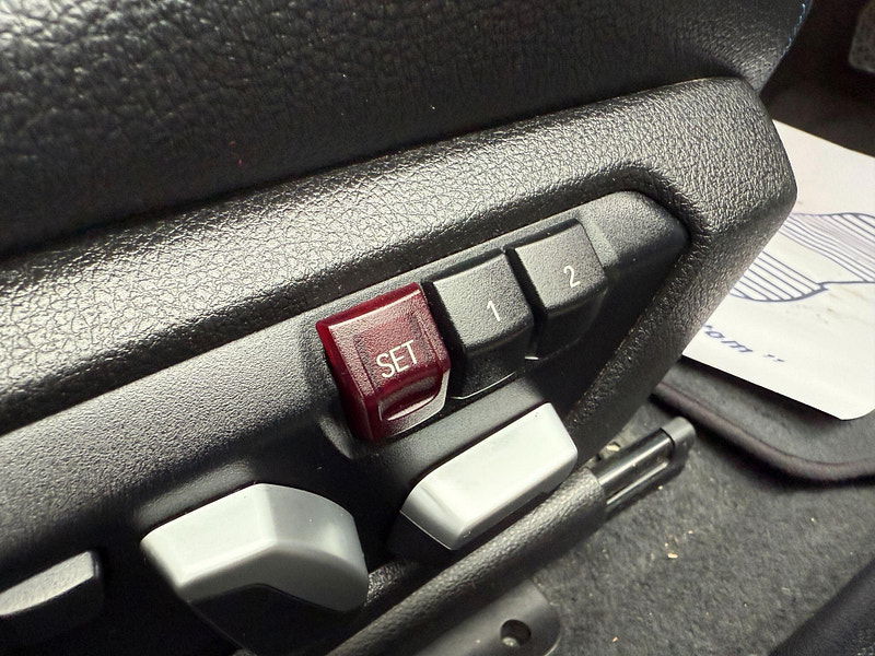 BMW 1 Series 2.0 118d M Sport Shadow Edition Hatchback 5dr Diesel Auto Euro 6 (s/s) (150 ps) 5dr Automatic 2019