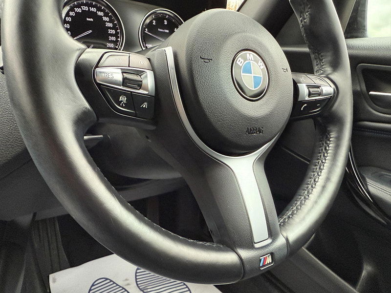 BMW 1 Series 2.0 118d M Sport Shadow Edition Hatchback 5dr Diesel Auto Euro 6 (s/s) (150 ps) 5dr Automatic 2019