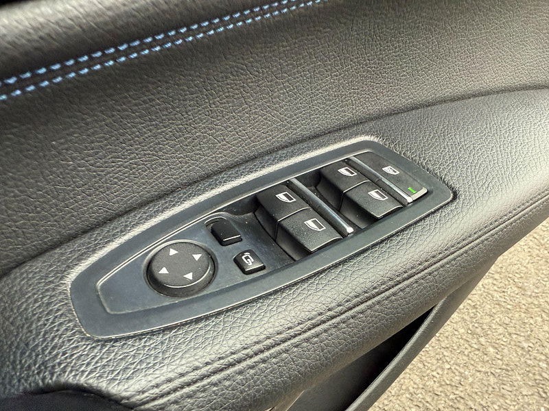 BMW 1 Series 2.0 118d M Sport Shadow Edition Hatchback 5dr Diesel Auto Euro 6 (s/s) (150 ps) 5dr Automatic 2019