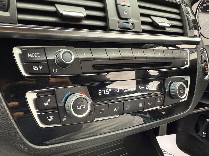 BMW 1 Series 2.0 118d M Sport Shadow Edition Hatchback 5dr Diesel Auto Euro 6 (s/s) (150 ps) 5dr Automatic 2019