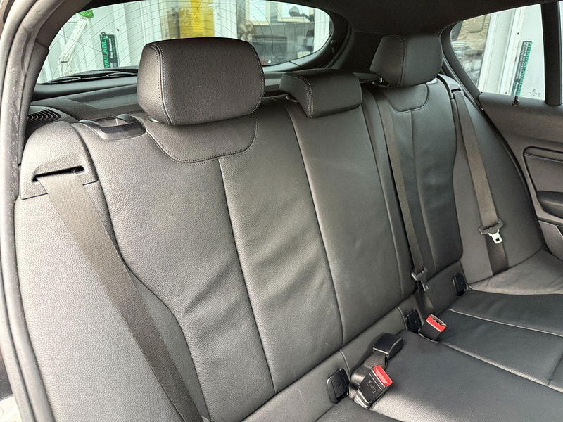 BMW 1 Series 2.0 118d M Sport Shadow Edition Hatchback 5dr Diesel Auto Euro 6 (s/s) (150 ps) 5dr Automatic 2019