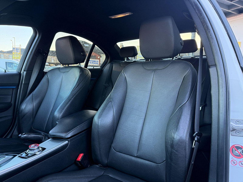 BMW 3 Series 2.0 320d M Sport Auto xDrive Euro 6 (s/s) 4dr 4dr Automatic 2015