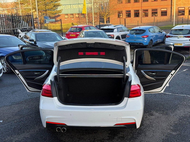 BMW 3 Series 2.0 320d M Sport Auto xDrive Euro 6 (s/s) 4dr 4dr Automatic 2015