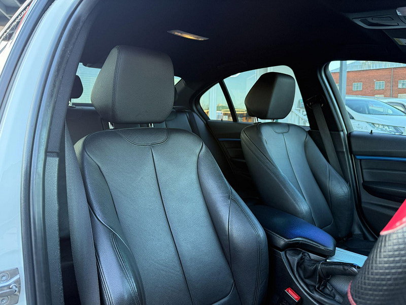 BMW 3 Series 2.0 320d M Sport Auto xDrive Euro 6 (s/s) 4dr 4dr Automatic 2015