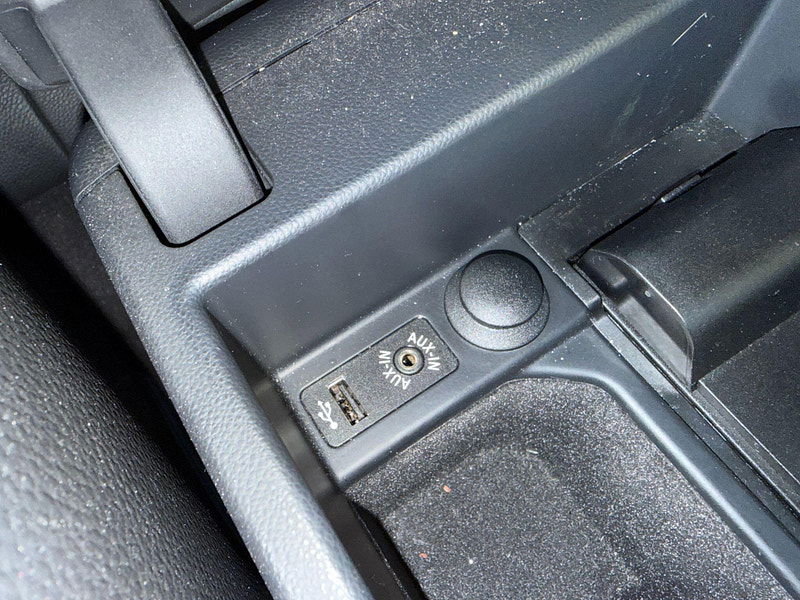 BMW 3 Series 2.0 320d Sport Plus Edition Euro 5 (s/s) 4dr 4dr Manual 2011