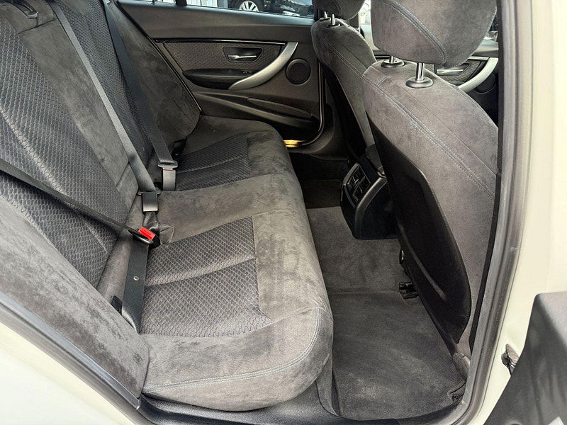 BMW 3 Series 2.0 320i M Sport Touring Auto xDrive Euro 6 (s/s) 5dr 5dr Automatic 2016