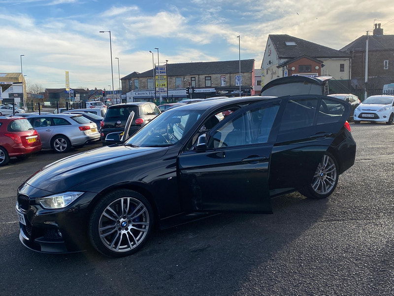 BMW 3 Series 3.0 330d BluePerformance M Sport Auto xDrive Euro 6 (s/s) 4dr 4dr Automatic 2015