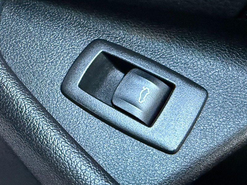 BMW 5 Series 2.0 520d M Sport Auto Euro 6 (s/s) 4dr 4dr Automatic 2018