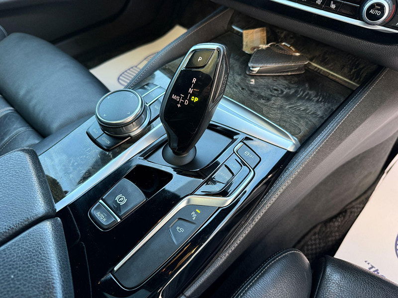 BMW 5 Series 2.0 520d M Sport Auto Euro 6 (s/s) 4dr 4dr Automatic 2018