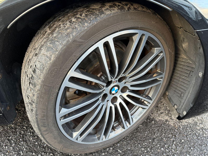 BMW 5 Series 2.0 520d M Sport Auto Euro 6 (s/s) 4dr 4dr Automatic 2018