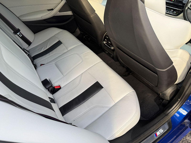 BMW M5 4.4i V8 Competition Steptronic xDrive Euro 6 (s/s) 4dr 4dr Automatic 2018