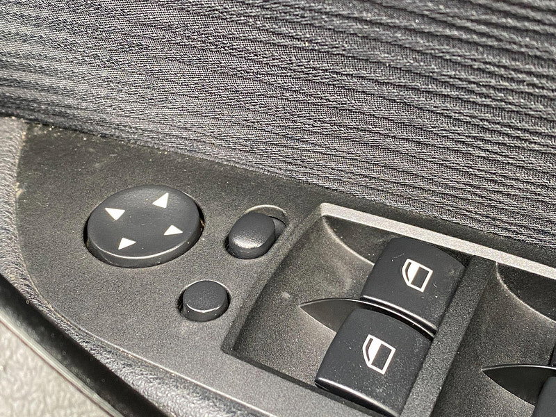 BMW X1 2.0 20i Sport Auto sDrive Euro 6 (s/s) 5dr 5dr Automatic 2013