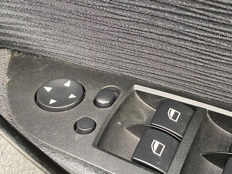 BMW X1 2.0 20i Sport Auto sDrive Euro 6 (s/s) 5dr 5dr Automatic 2013