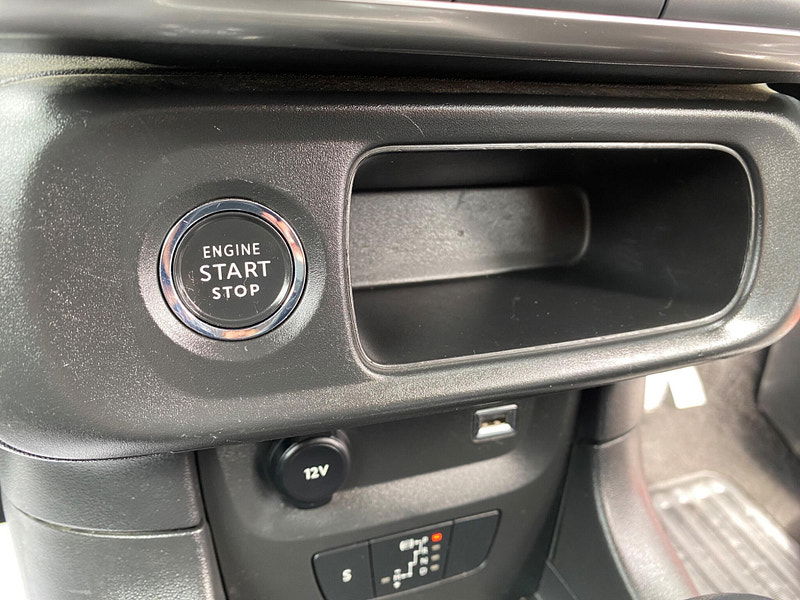 Citroen C3 1.2 PureTech Flair Plus EAT6 Euro 6 (s/s) 5dr 5dr Automatic 2020