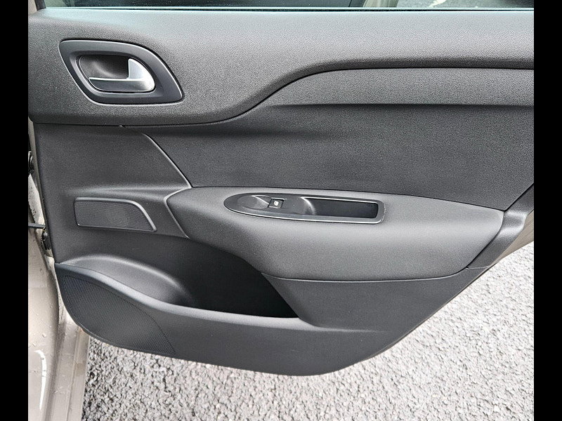 Citroen C4 1.2 PureTech Flair EAT6 Euro 6 (s/s) 5dr 5dr Automatic 2015