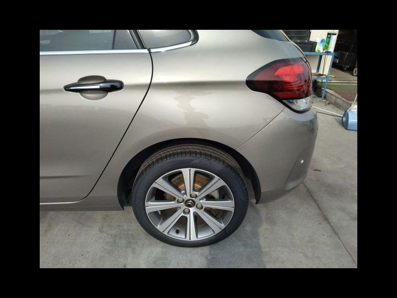 Citroen C4 1.2 PureTech Flair EAT6 Euro 6 (s/s) 5dr 5dr Automatic 2015