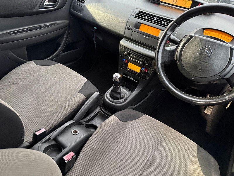 Citroen C4 1.6i 16V Cool 5dr 5dr Manual 2006