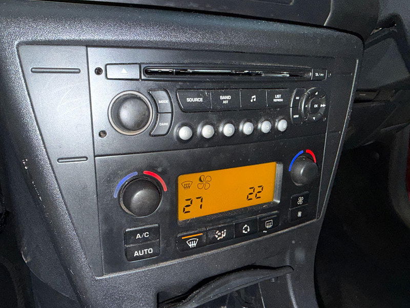 Citroen C4 1.6i 16V Cool 5dr 5dr Manual 2006