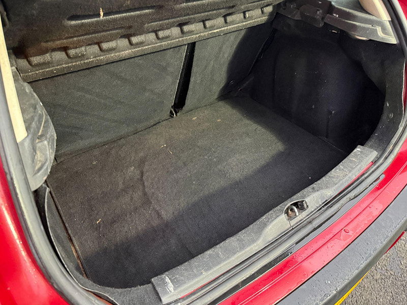 Citroen C4 1.6i 16V Cool 5dr 5dr Manual 2006