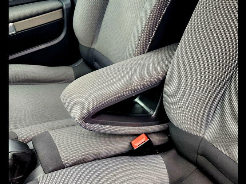 Citroen C4 Cactus 1.2 PureTech Feel ETG5 Euro 6 (s/s) 5dr 5dr Automatic 2017