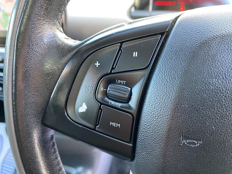 Citroen C4 Cactus 1.2 PureTech Flair Euro 5 5dr (Euro 5) 5dr Manual 2014