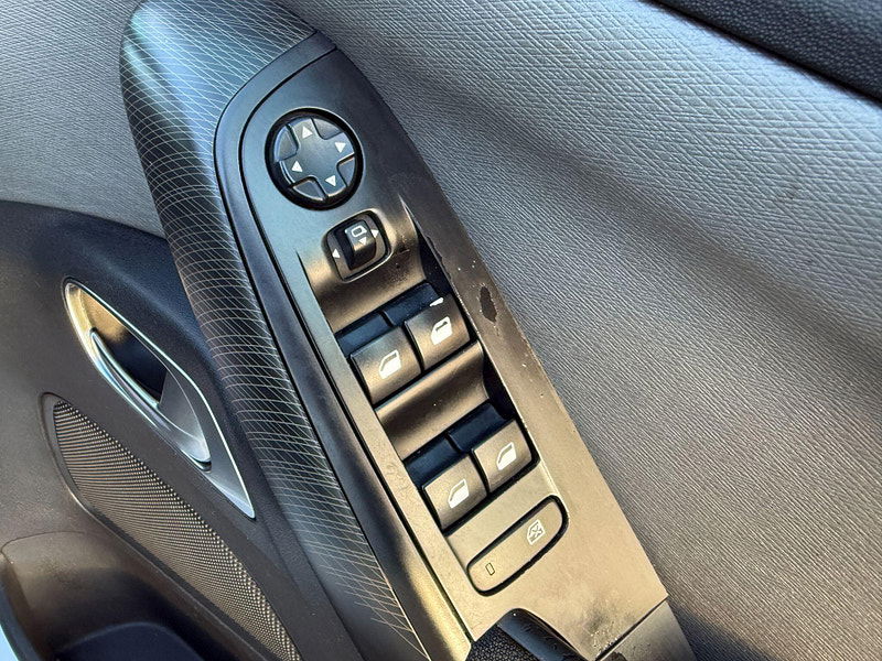 Citroen C4 Picasso 1.6 e-HDi Airdream Exclusive ETG6 Euro 5 (s/s) 5dr 5dr Automatic 2014