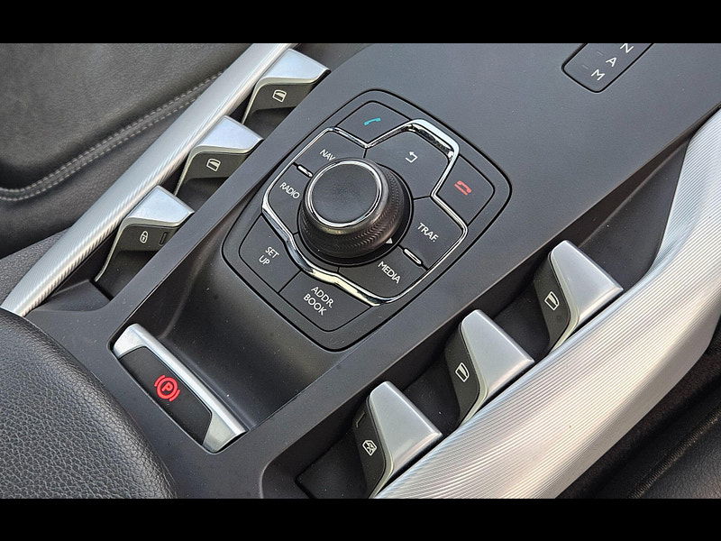 Citroen DS5 2.0 h e-HDi Airdream DSport EGS6 4WD Euro 5 (s/s) 5dr 5dr Automatic 2014