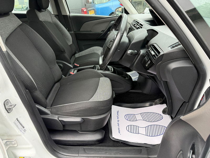 Citroen Grand C4 Picasso 1.2 PureTech VTR Euro 6 (s/s) 5dr 5dr Manual 2015