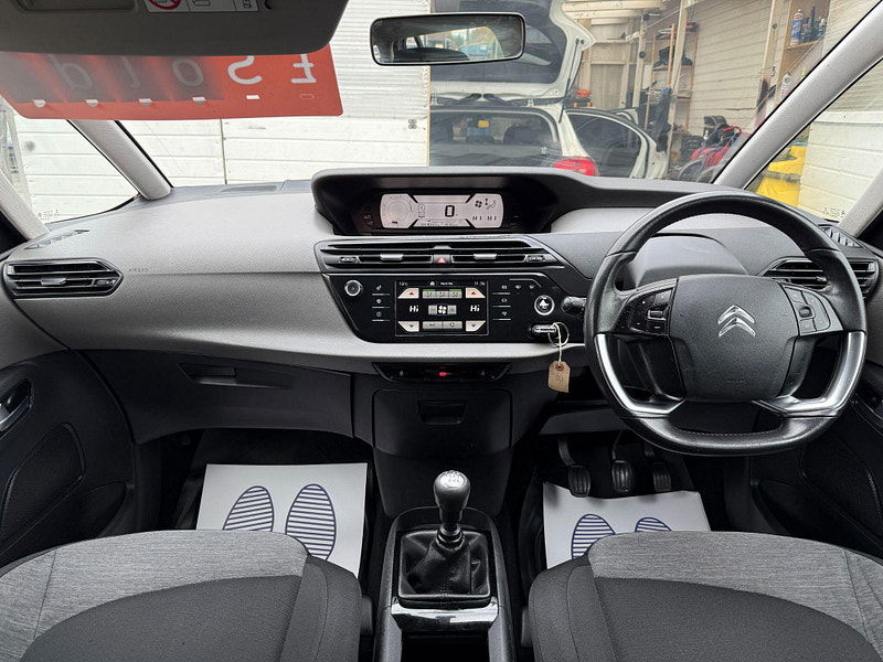 Citroen Grand C4 Picasso 1.2 PureTech VTR Euro 6 (s/s) 5dr 5dr Manual 2015