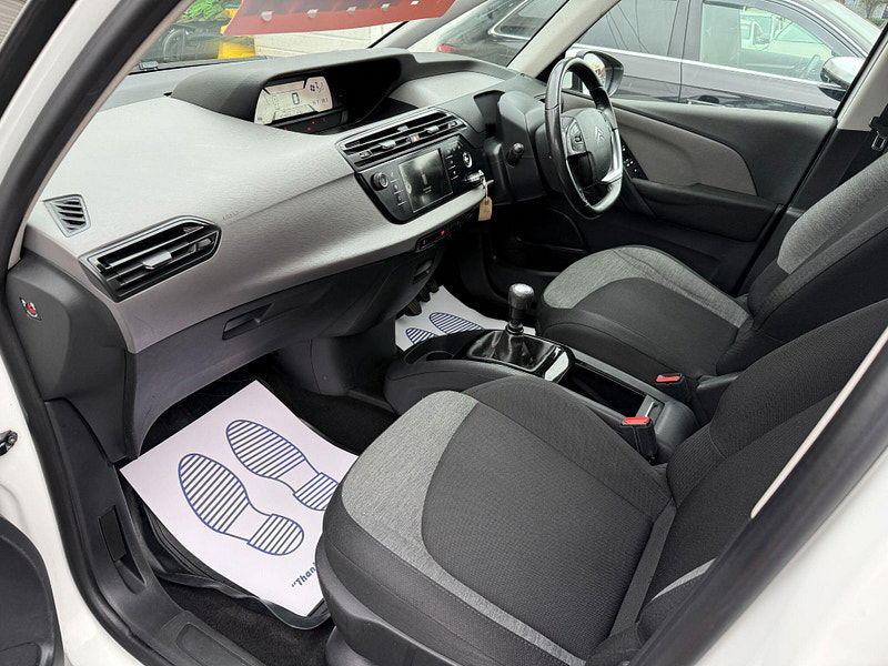 Citroen Grand C4 Picasso 1.2 PureTech VTR Euro 6 (s/s) 5dr 5dr Manual 2015