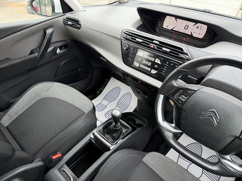 Citroen Grand C4 Picasso 1.2 PureTech VTR Euro 6 (s/s) 5dr 5dr Manual 2015