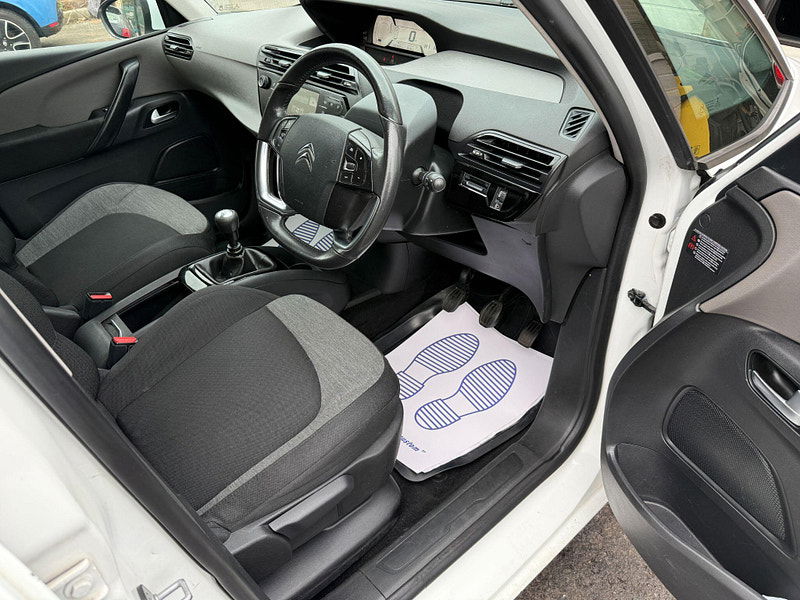 Citroen Grand C4 Picasso 1.2 PureTech VTR Euro 6 (s/s) 5dr 5dr Manual 2015