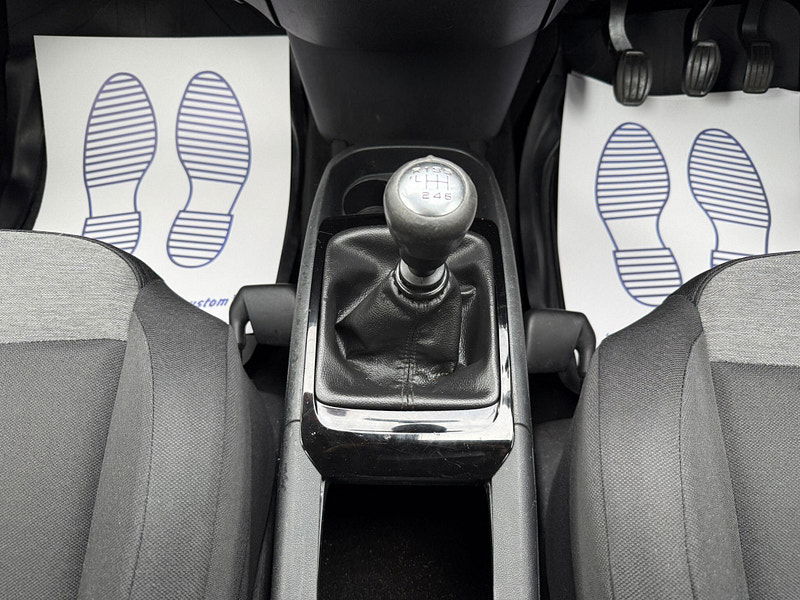 Citroen Grand C4 Picasso 1.2 PureTech VTR Euro 6 (s/s) 5dr 5dr Manual 2015