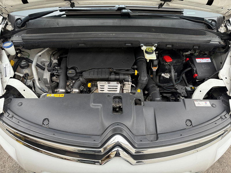 Citroen Grand C4 Picasso 1.2 PureTech VTR Euro 6 (s/s) 5dr 5dr Manual 2015