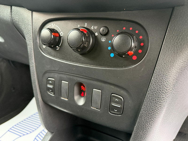 Dacia Sandero 1.5 dCi Ambiance Euro 6 (s/s) 5dr 5dr Manual 2016