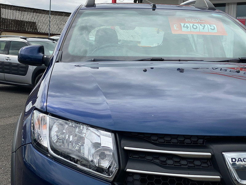 Dacia Sandero Stepway 0.9 TCe Laureate Euro 6 (s/s) 5dr 5dr Manual 2016