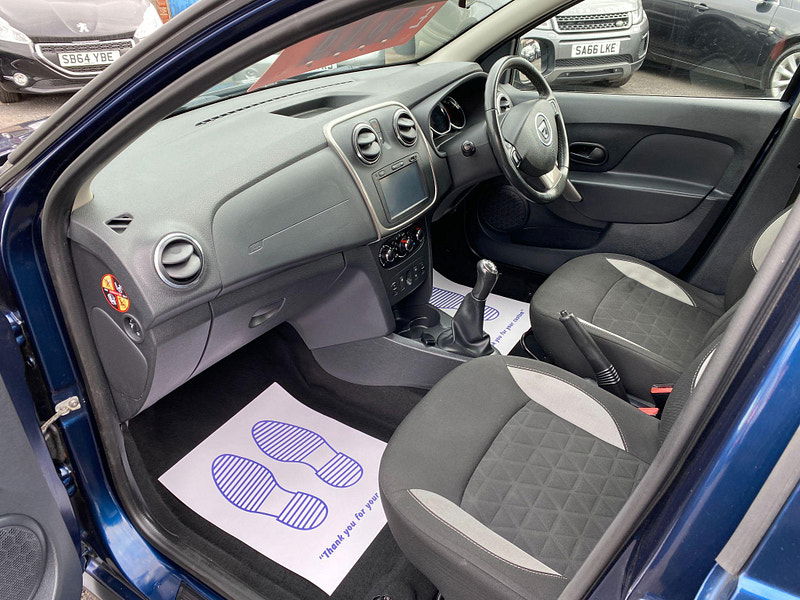 Dacia Sandero Stepway 0.9 TCe Laureate Euro 6 (s/s) 5dr 5dr Manual 2016