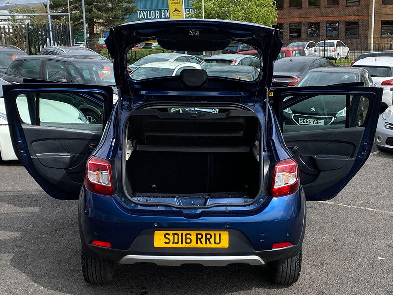 Dacia Sandero Stepway 0.9 TCe Laureate Euro 6 (s/s) 5dr 5dr Manual 2016
