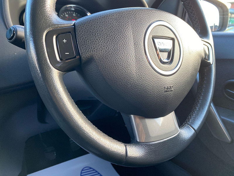 Dacia Sandero Stepway 1.5 dCi Laureate Euro 5 5dr 5dr Manual 2014