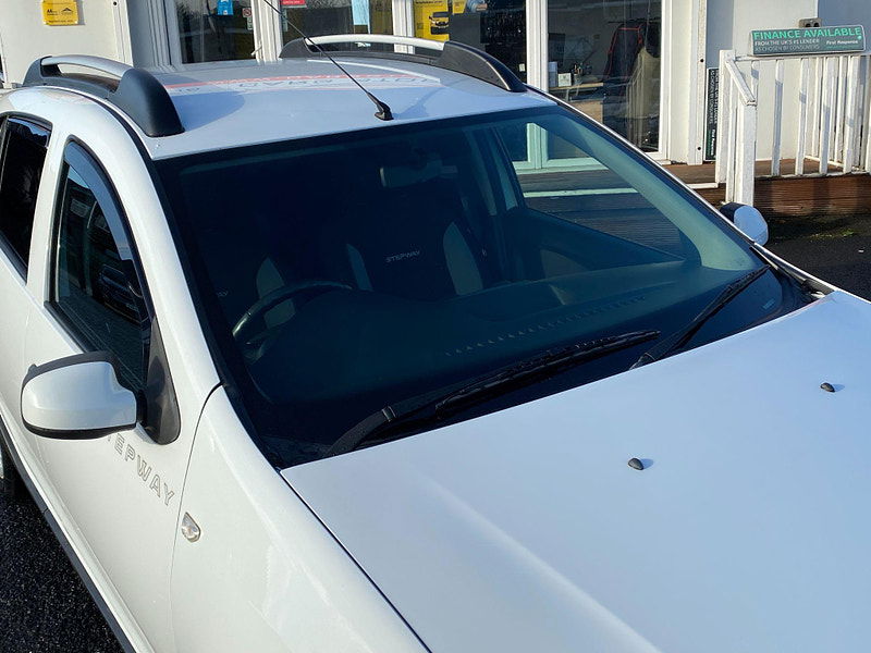Dacia Sandero Stepway 1.5 dCi Laureate Euro 5 5dr 5dr Manual 2014