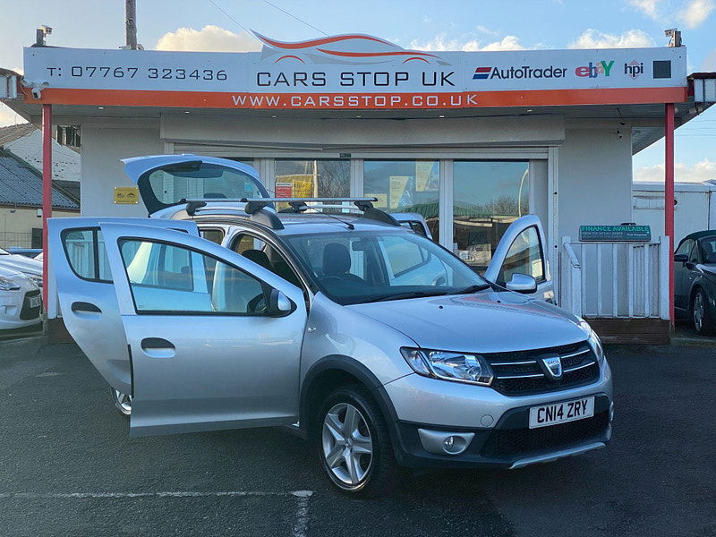 Dacia Sandero Stepway 1.5 dCi Laureate Euro 5 5dr 5dr Manual 2014