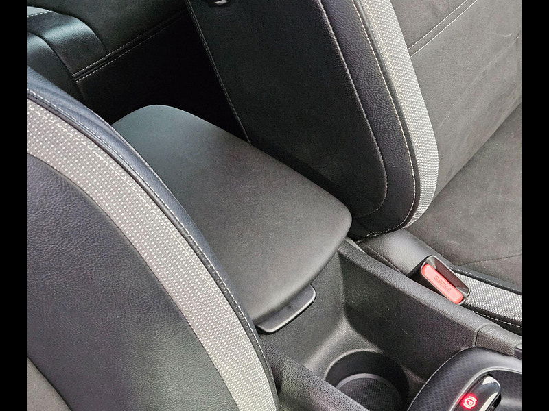 DS Automobiles Ds 4 2.0 BlueHDi Prestige Hatchback 5dr Diesel EAT6 Euro 6 (s/s) (180 ps) 5dr Automatic 2016