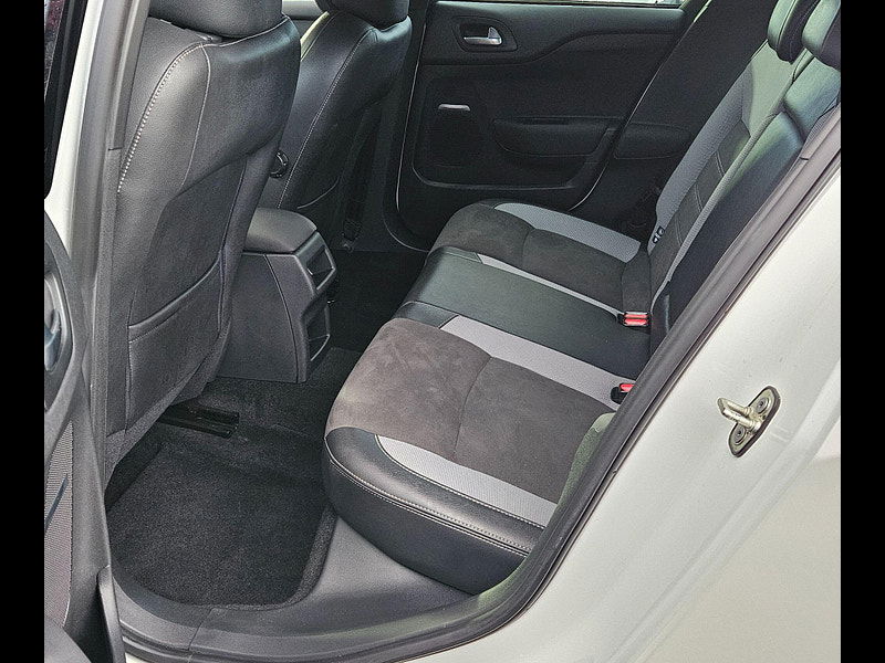 DS Automobiles Ds 4 2.0 BlueHDi Prestige Hatchback 5dr Diesel EAT6 Euro 6 (s/s) (180 ps) 5dr Automatic 2016