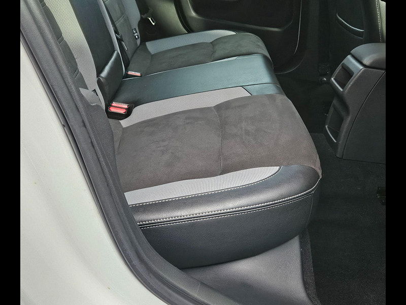 DS Automobiles Ds 4 2.0 BlueHDi Prestige Hatchback 5dr Diesel EAT6 Euro 6 (s/s) (180 ps) 5dr Automatic 2016