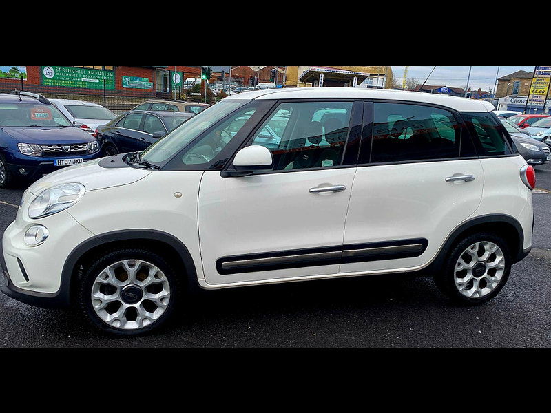 Fiat 500L 1.3 MultiJet Trekking Dualogic Euro 5 (s/s) 5dr 5dr Automatic 2014