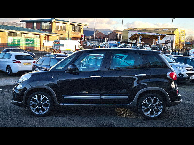 Fiat 500L 1.3 MultiJet Trekking Dualogic Euro 5 (s/s) 5dr 5dr Automatic 2015