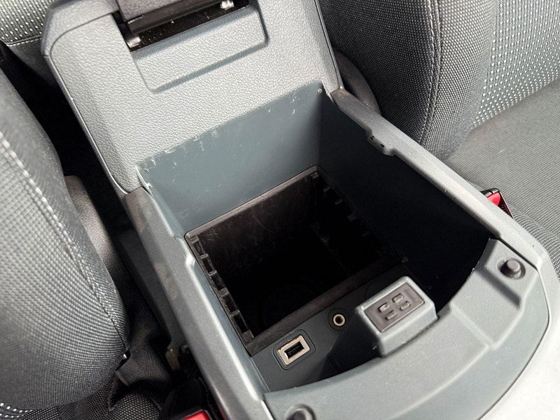 Ford C-Max 1.6 Zetec Euro 5 5dr 5dr Manual 2013