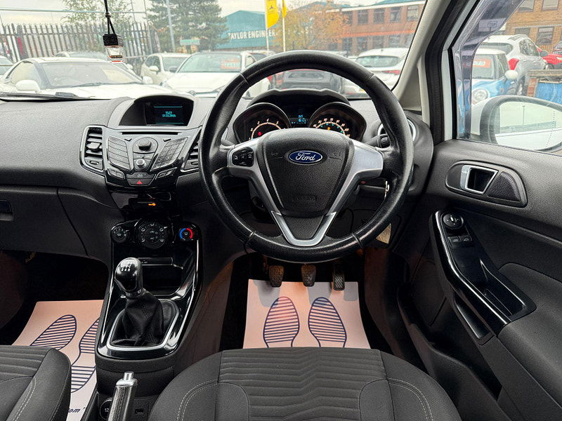 Ford Fiesta 1.0T EcoBoost Zetec Euro 5 (s/s) 5dr 5dr Manual 2014