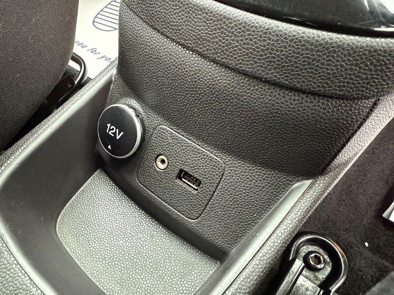 Ford Fiesta 1.0T EcoBoost Zetec Euro 5 (s/s) 5dr 5dr Manual 2014