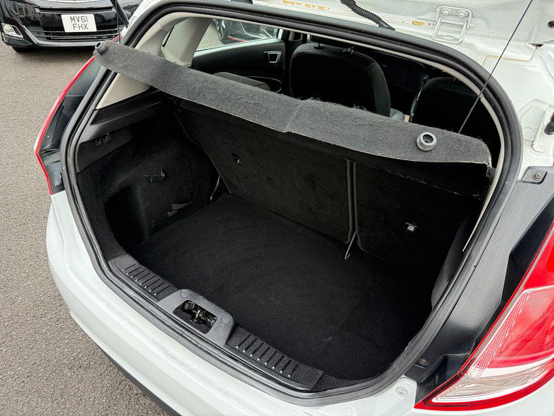 Ford Fiesta 1.0T EcoBoost Zetec Euro 5 (s/s) 5dr 5dr Manual 2014